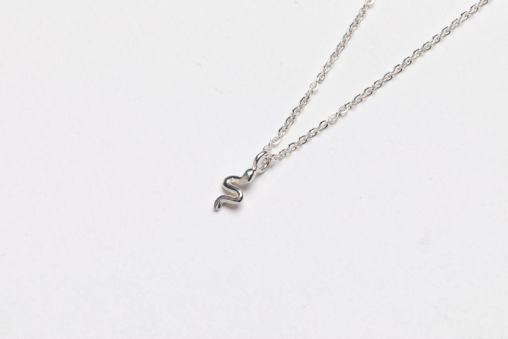 Collar IUWA